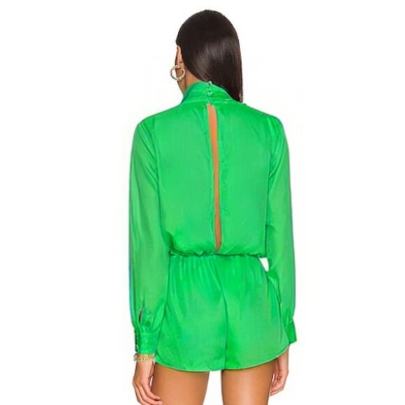 Superdown kaycie drape neck romper in Kelly Green NWT Size Small - Picture 3 of 3